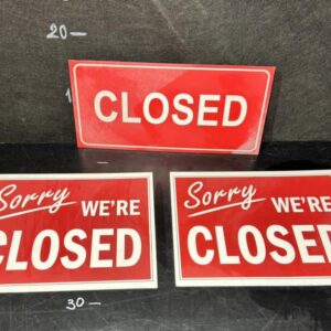 Табличка Сlosed