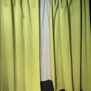 Штори зелені яскраві