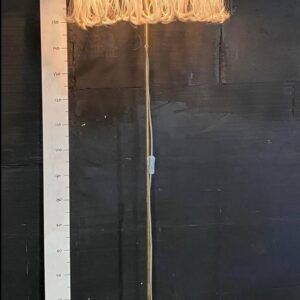 Торшер з білого хутра