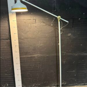 Торшер лампа