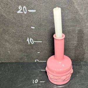 Підсвічник рожевий