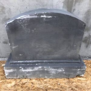 Надгробна дошка