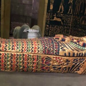 Саркофаг Египетський