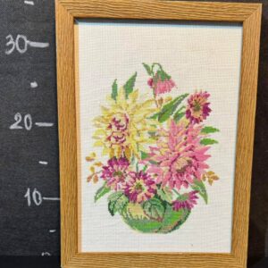 Картина вишивка "Квіти"