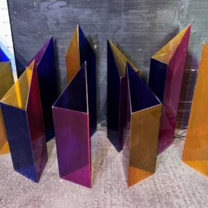 Акрилові трикутники
