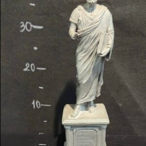 Статуетка "Білий Софокл"