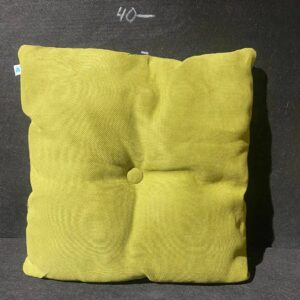 Подушка салатов з кнопкою