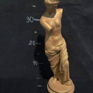 Статуетка "Золота Венера"