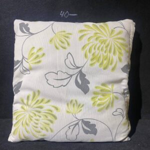 Подушка Біла з малюнком