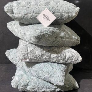 Подушка сіра пухнаста парна