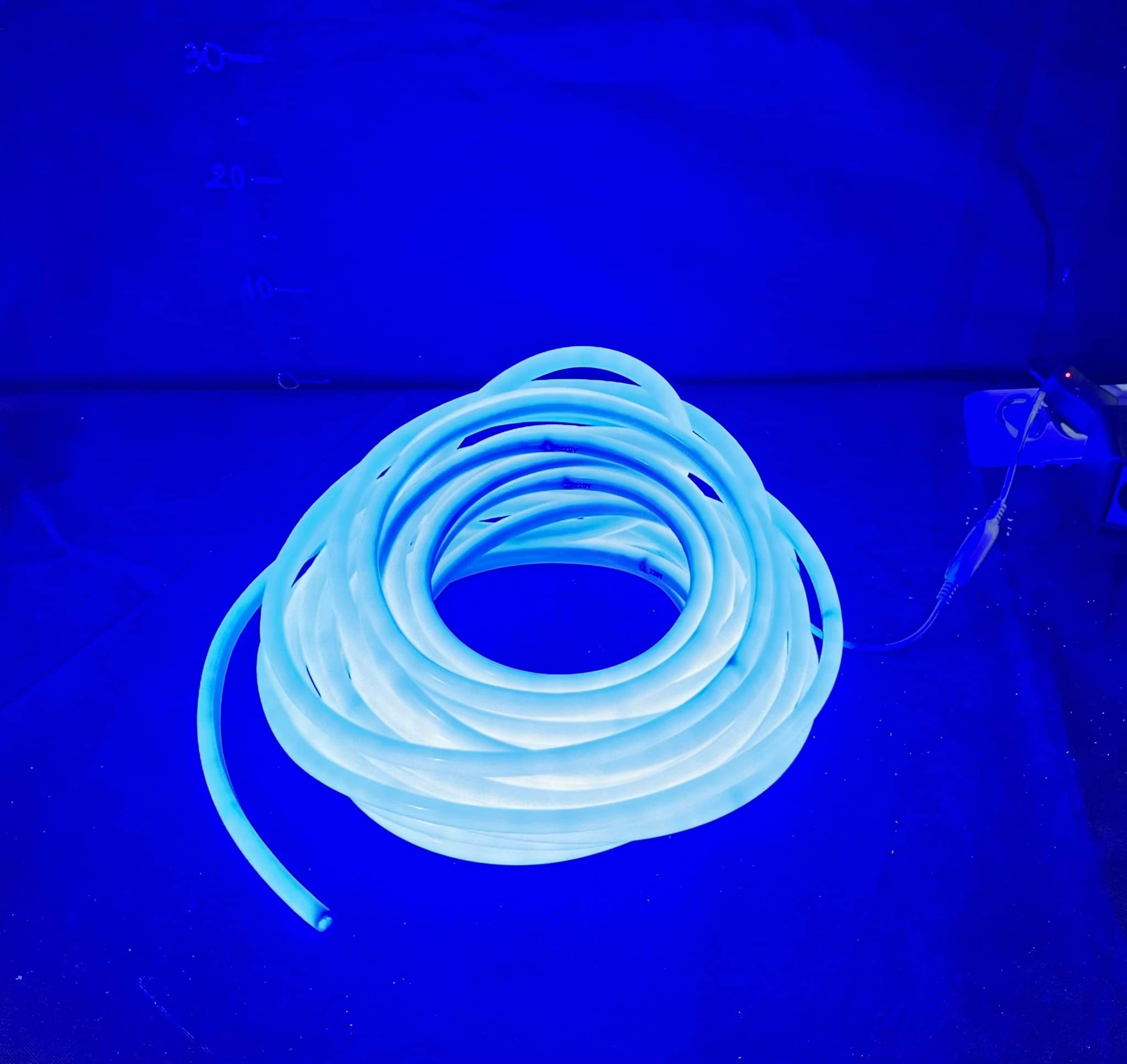 Неон синій моток