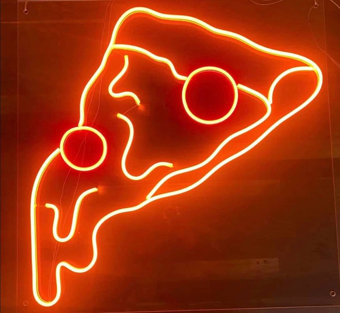 Неон вивіска "Піца"