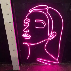 Неон вивіска "Дівчина"